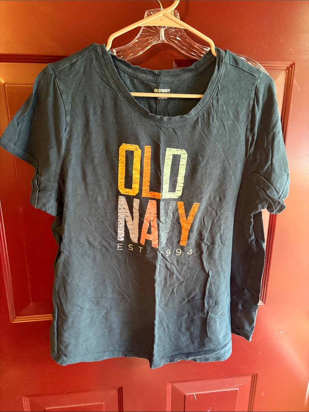 Old navy tshirt